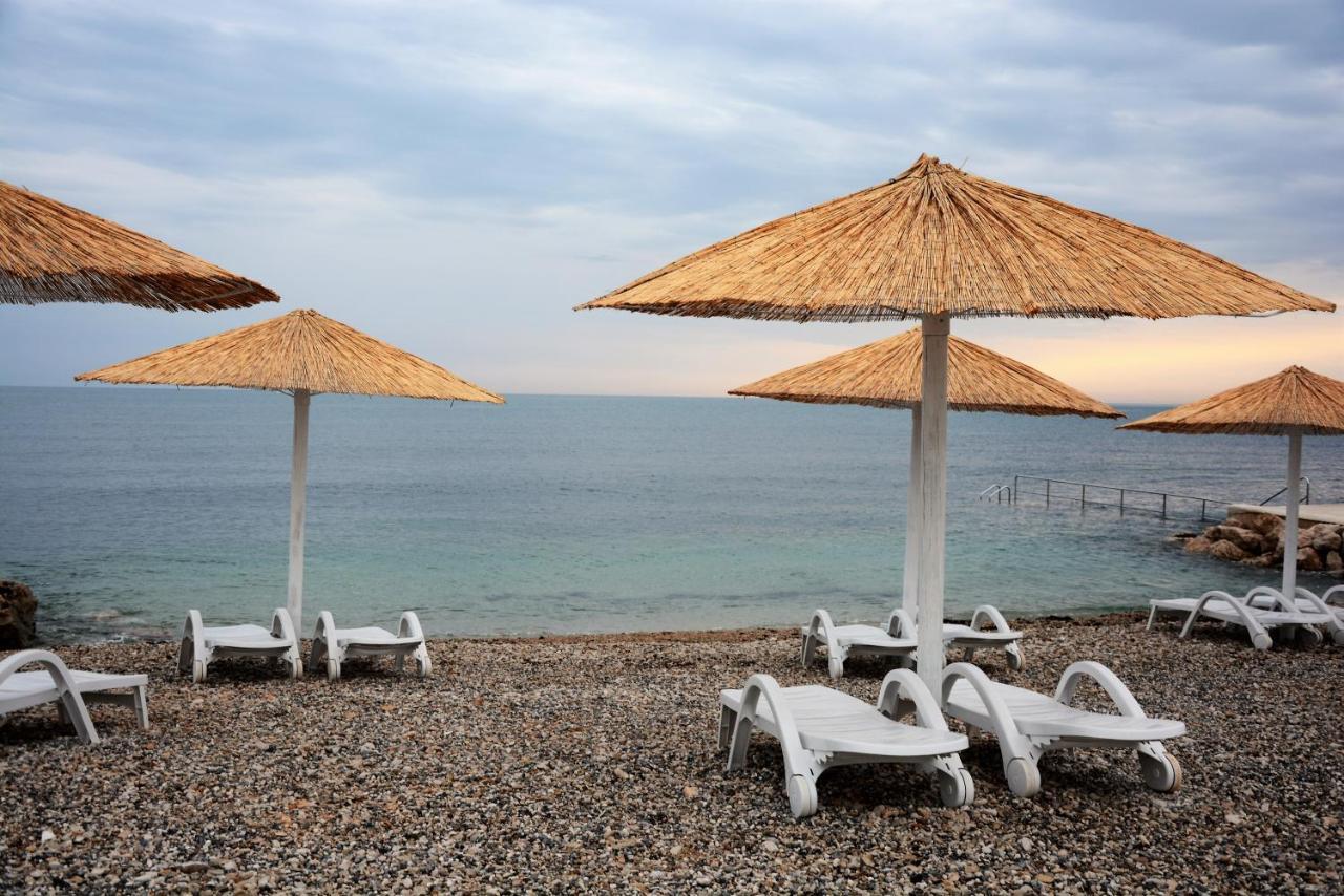 Villa Vienna Novigrad Istria Esterno foto